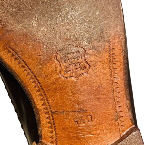 Giorgio Brutini Brown Monocle Kiltie Tassel Loafers - Size 8.5. - Picture 11 of 11